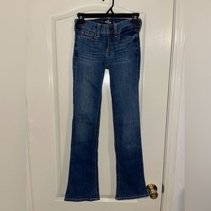 Hollister low rise boot cut jeans size 00R